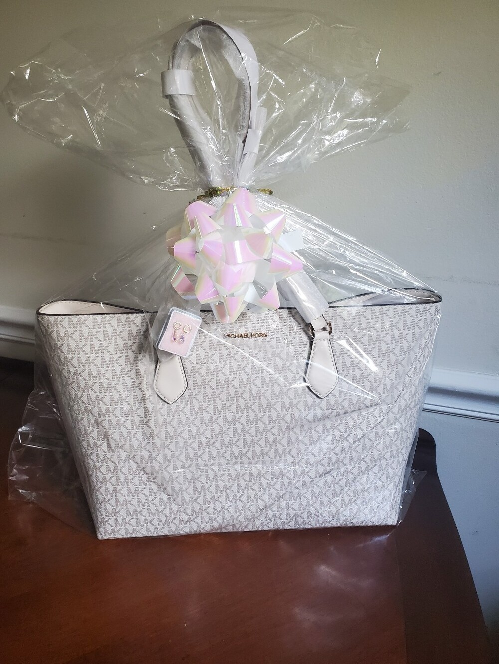 Michael Kors Beige Signature Tote